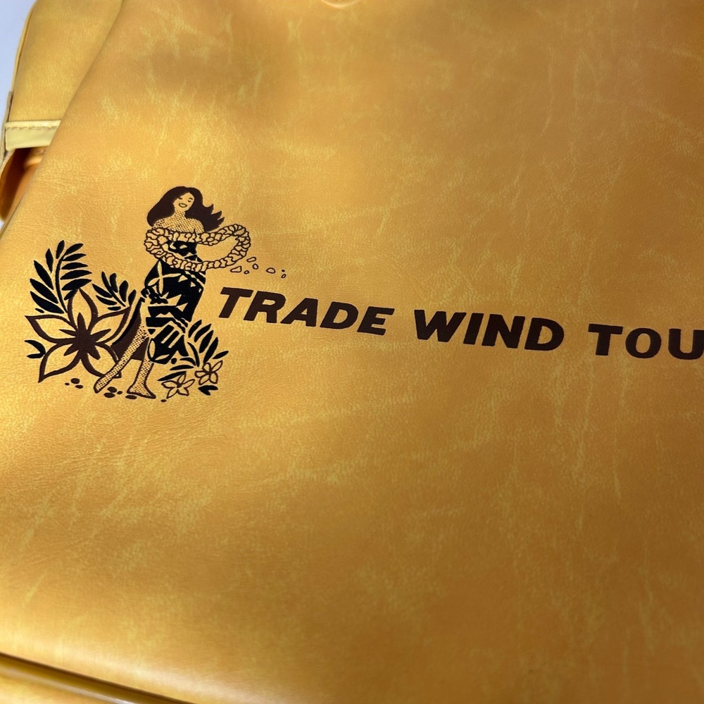 Vintage Trade Wind Tours of Hawaii Yellow Vinyl Travel Bag Hula Girl Retro MCM - Picture 2 of 12